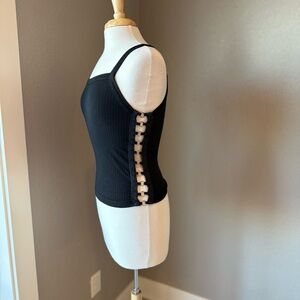 Suzette Ribbed Metal Circle Trim Tank Top Small